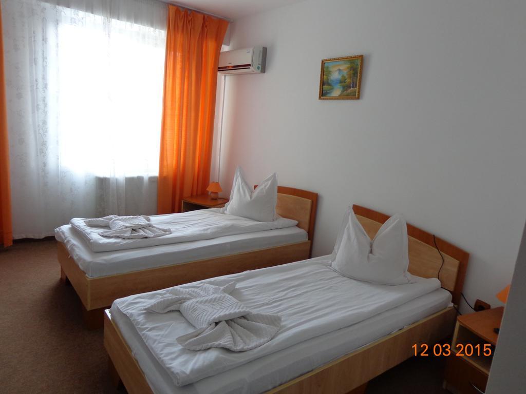 Hotel Cygnus Tulcea Zimmer foto