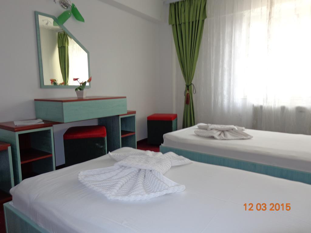 Hotel Cygnus Tulcea Zimmer foto